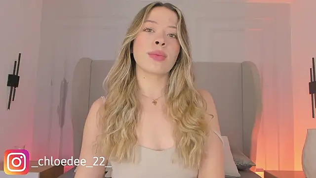 chloe d online show from February 10, 12:20 pm