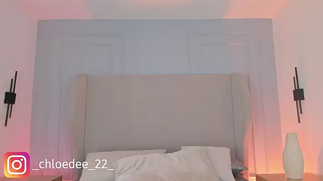 chloe d online show from February 22, 12:47 pm