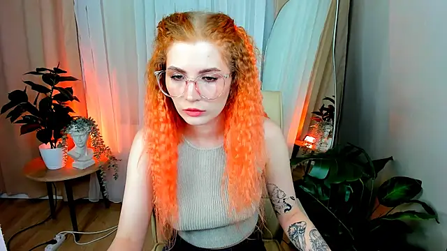 Mira  Blush online show from February 8, 1:33 pm