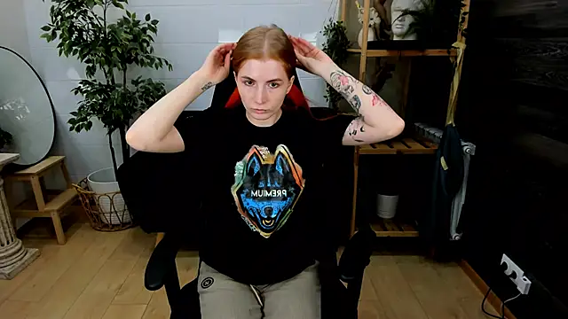 Mira  Blush online show from February 22, 4:29 am