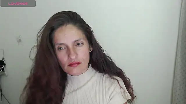 Snapshot of catalina_duran1 chatting on May 11, 5:02 am catalina duran1 online show from May 11, 5:02 am