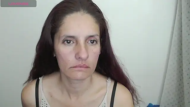 Snapshot of catalina_duran1 chatting on June 23, 3:26 am catalina duran1 online show from June 23, 3:26 am