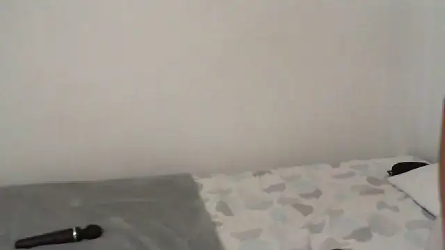 salome  milf online show from March 5, 11:38 pm