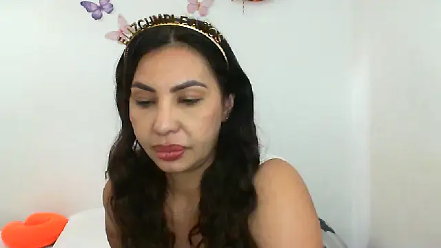 salome  milf online show from May 28, 7:11 pm