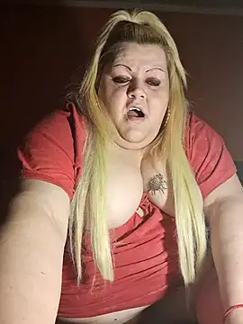 Snapshot of ducicsajsziii chatting on December 10, 9:43 pm ducicsajsziii online show from December 10, 9:43 pm