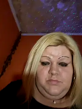 Snapshot of ducicsajsziii chatting on January 14, 3:47 pm ducicsajsziii online show from January 14, 3:47 pm