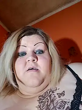 ducicsajsziii online show from April 8, 10:48 am