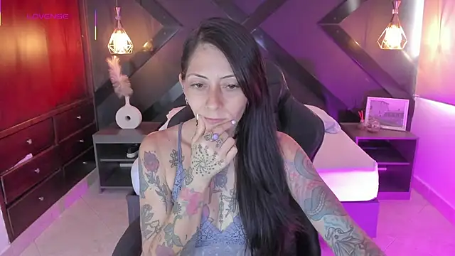 dark gotica online show from September 30, 7:08 pm