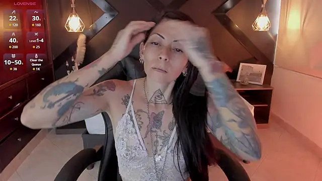 dark gotica online show from October 28, 7:05 pm