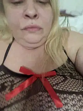 AriannaMilf online show from October 2, 8:27 pm