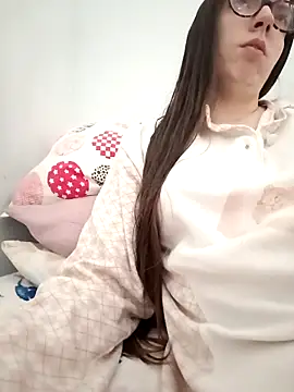 bruna safadinhaa online show from December 17, 3:07 pm