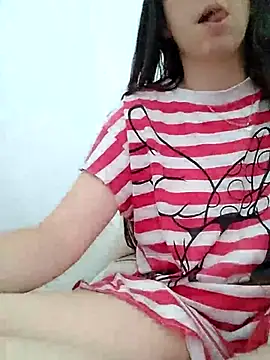 Snapshot of bruna_safadinhaa chatting on June 18, 2:54 pm bruna safadinhaa online show from June 18, 2:54 pm