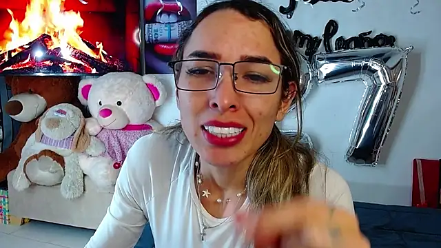 Niky 777 online show from December 2, 3:01 am