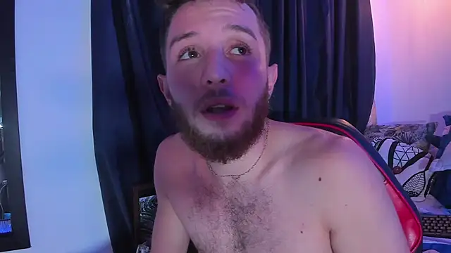 Juan Castano online show from December 11, 7:46 pm