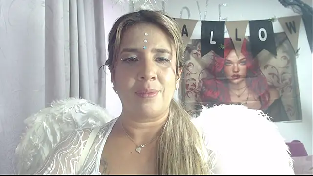 Victoria meester online show from November 2, 8:55 pm