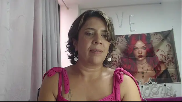 Victoria meester online show from November 12, 8:19 pm