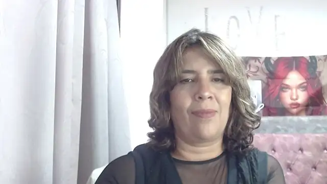 Snapshot of Victoria_meester chatting on March 20, 8:35 pm Victoria meester online show from March 20, 8:35 pm