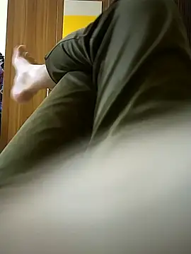 Snapshot of it_suhorney chatting on September 17, 1:46 pm it suhorney online show from September 17, 1:46 pm