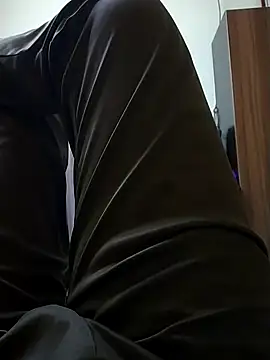 Snapshot of it_suhorney chatting on October 2, 1:51 pm it suhorney online show from October 2, 1:51 pm