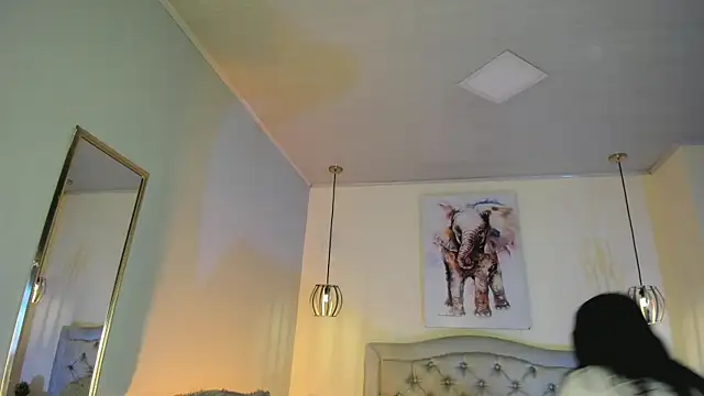 ayshel   online show from October 3, 8:28 pm