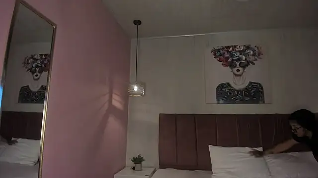 ayshel   online show from December 20, 4:52 am