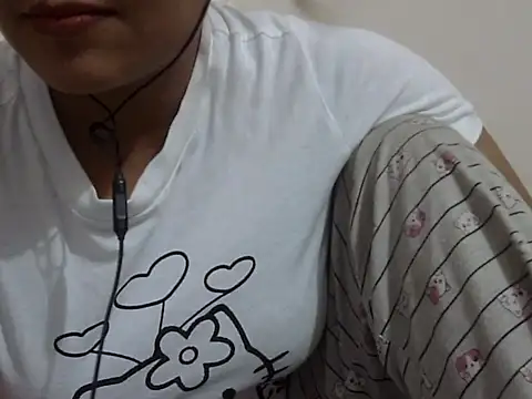 shekira99 online show from October 27, 7:40 pm