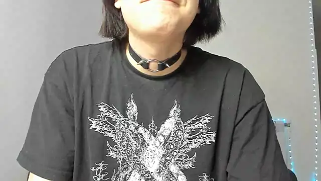 dollmore online show from February 3, 12:47 am