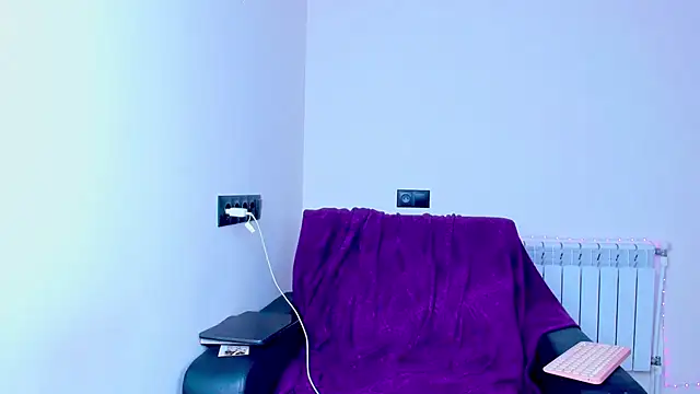 dollmore online show from September 27, 6:07 am