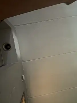 Stressreliever82 online show from April 1, 9:23 pm