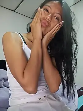 Snapshot of Tammyforever chatting on June 10, 12:48 pm Tammyforever online show from June 10, 12:48 pm