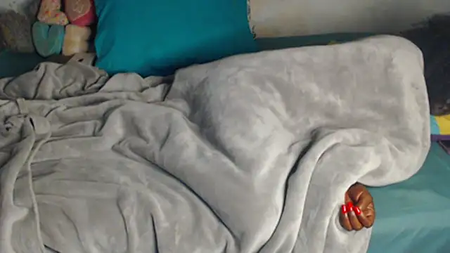 NikkiDickSavage online show from March 8, 2:15 am