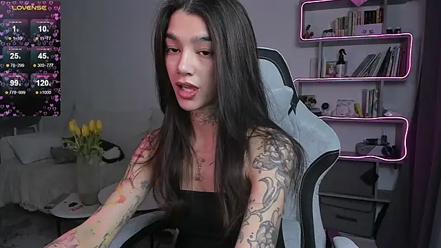 vinkitinkii online show from March 12, 6:51 am