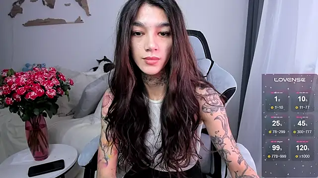 vinkitinkii online show from September 28, 7:36 am