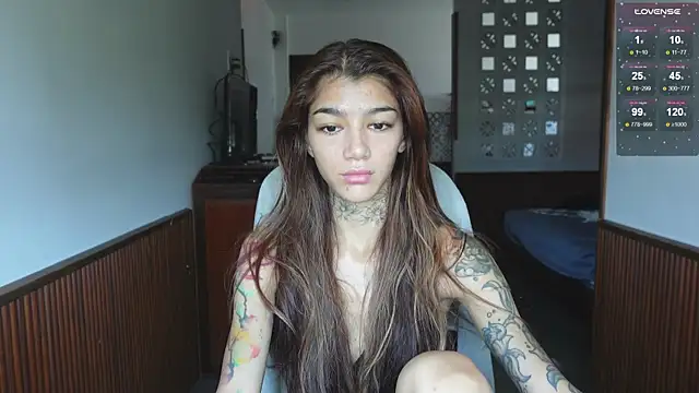 vinkitinkii online show from March 31, 6:14 am