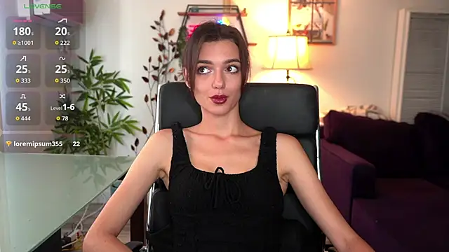 Snapshot of olivia_jeas chatting on June 3, 9:42 pm olivia jeas online show from June 3, 9:42 pm