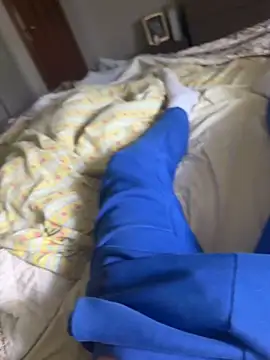 Snapshot of ilfregnoo chatting on September 13, 9:20 am ilfregnoo online show from September 13, 9:20 am