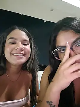 LarissaGaby01 online show from March 21, 1:56 am