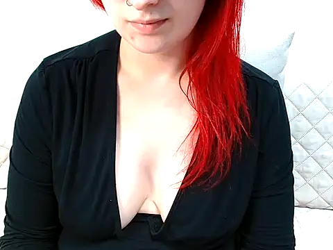 Cristina foryou online show from April 9, 8:47 pm