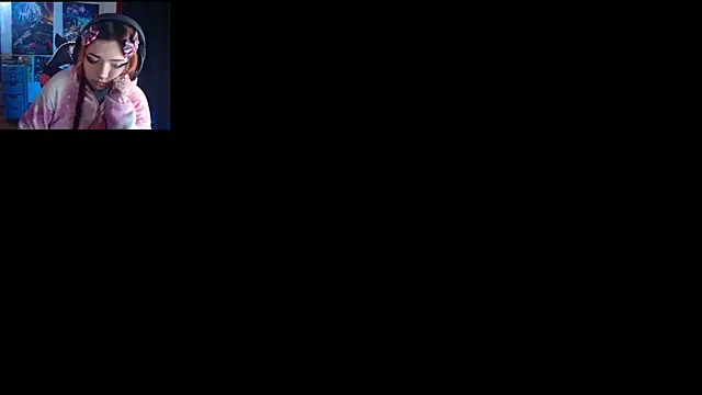 Snapshot of linda_mort chatting on April 26, 11:24 pm linda mort online show from April 26, 11:24 pm