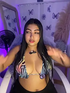 Snapshot of NatashaBrown12 chatting on April 16, 9:50 pm NatashaBrown12 online show from April 16, 9:50 pm