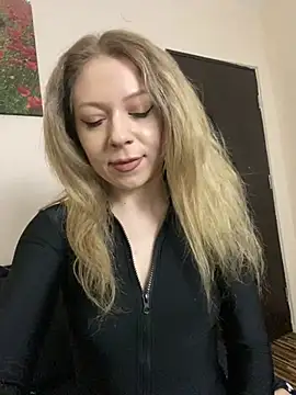 Snapshot of KatyaFantasy chatting on February 7, 11:34 pm KatyaFantasy online show from February 7, 11:34 pm