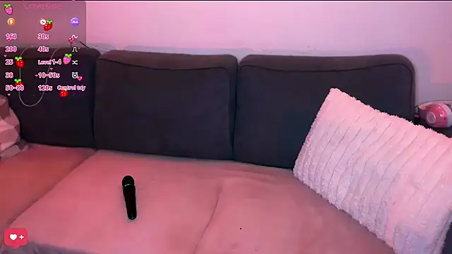 PetiteAngel666 online show from November 5, 8:42 pm