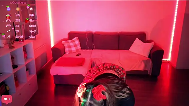 PetiteAngel666 online show from November 9, 2:10 am