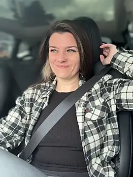 LadyLena1 online show from February 6, 7:29 pm