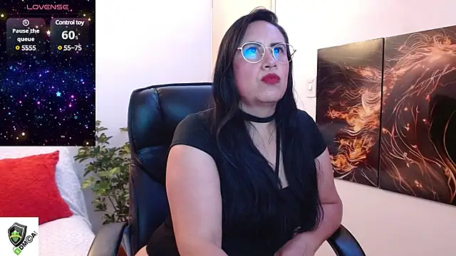 amalia brunette online show from February 27, 10:20 pm