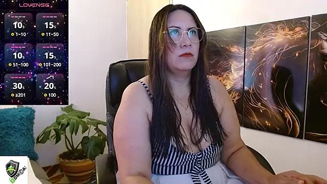 amalia brunette online show from September 15, 5:24 pm