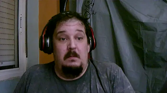 porkorossy online show from October 4, 8:18 pm