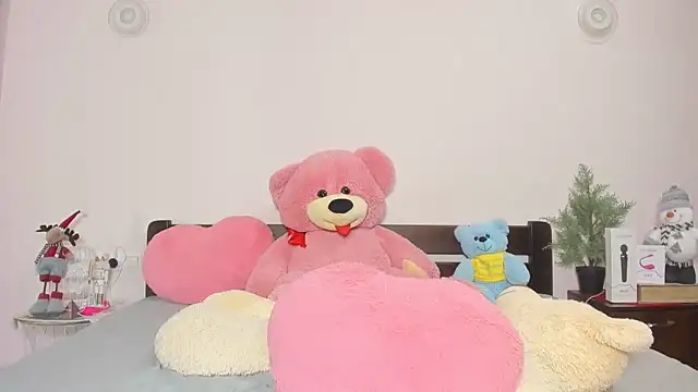 Annatrybebetter online show from December 26, 9:15 pm