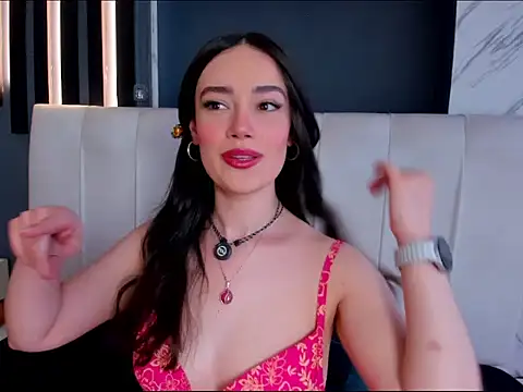 Kate Amaretto  online show from October 27, 9:30 pm