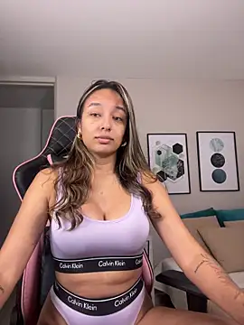 DianaHopson online show from November 12, 12:44 am